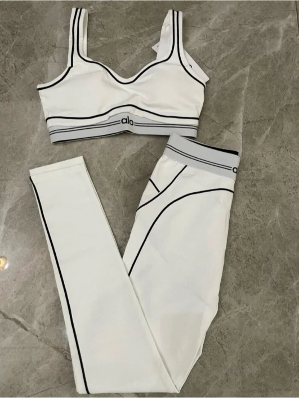 ALO Yoga white high